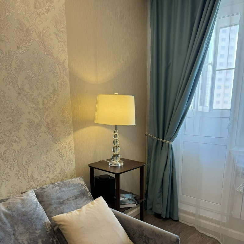 Lighting Room Decor Photo - مصباح مكتب كريستالي فاخر وعصري، إضاءة